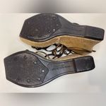 Donald J. Pliner Women’s Shaba Bronze Straps Platform Wedge Sandals Size 7.5 Gold Photo 7