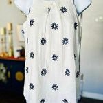 Amy Byer Women’s White Scalloped Tank w/Blue Flowers Size Small Photo 0