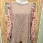easel Cream Boxy Sweatshirt with Relaxed Sleeves Photo 0