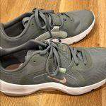 Nike Traning In-Season TR 13 trainers in smokey sage green 7.5 Photo 3