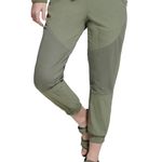 Bass Outdoor Women's Roque Pants Green Size S, New w/Tag Retail $59 Photo 2