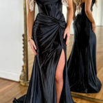 Sherri Hill Prom Dress Photo 0