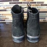 Blondo  suede waterproof boots‎ women’s size 6 Photo 5