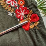 SAACHI Olive Green Embroidered Tunic Top – 2XL – Boho Floral, Pockets Size 2X Photo 9