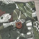 Burton 3” Shearwater Swim Board Shorts Nature Animal Print Green Size 28 Photo 3