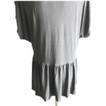 Torrid Super soft babydoll top, short sleeves, v neck, lots of stretch, excellent condition, size 1x Measurements: Bust: armpit to armpit 25 inches Length: shoulder seam to bottom 29 inches Photo 7