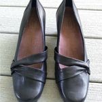 Clarks  Everyday Active Air Black Leather Double Strap Mary Jane Pumps Photo 0