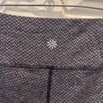 Athleta Women's Black Geometric Print Capri Athletic Leggings Size L Photo 4