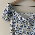 YueXi Floral Blue and White Midi Dress Keyhole Tie Bow Short Sleeve Slit bow EUC Size M Photo 10