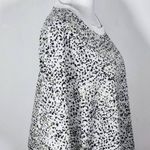 Old Navy Active White and Green Oversized Athletic Tee Size Large Sporty T-Shirt Photo 4