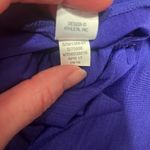 Athleta  Long Sleeve Kettlebella Shirt Size Small Photo 6