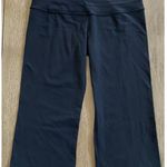 Lululemon Like new  Groove Top cropped leggings. Sz 8 Photo 2