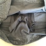 Orvis  Womens Embossed Pull On Travel Skort Golf Black Rose Embossed Print Sz M Photo 11