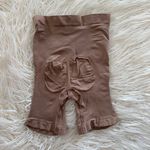 SKIMS Seamless Sculpt Mid Thigh Short Sienna Size Medium Photo 4