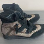 Stuart Weitzman Lug Sole Metallic Velcro Fit Bootie Photo 6