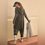 NWT FREE PEOPLE Movement Hot Shot Long Photo 2