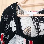 Dress Barn  Womens Blouse Size 22/24 3X Black White Abstract Boho Chic Lightweight Photo 5