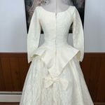 Spectacular Vintage 1950s Portrait Bridal Allover Lace Wedding Gown! Size 8 Photo 6