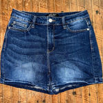 Judy Blue  distressed acid wash normcore L Bermuda shorts Photo 0