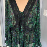 Torrid ‎ Floral Print Metallic Thread Babydoll Peasant Top Photo 0