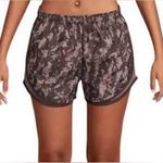 Nike  Dri‎ fit tempo shorts athletic activewear women’s size XS zero to move new Photo 0