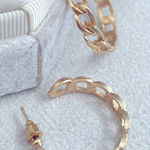 Lulus Gold chain huggie earrings Photo 0