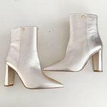 Tory Burch NEW  Size‎ 8.5M Penelope 90MM Metallic Calf Leather Point Bootie Gold Photo 2