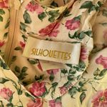 Silhouettes Floral V Neck Tie Dress, Shorts Sleeve Dress, Size 16W Photo 4