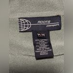 Roots EUC  Passport Green Pullover Longsleeve Top size medium Photo 7
