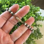 METALLIC BEADED BRACELET UGC Silver Photo 4