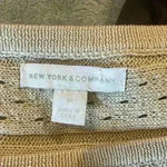 Women Tan 3/4 Sleeve New York & Company Sweater Size M Photo 3
