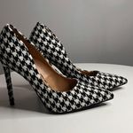 Houndstooth Heels Photo 0