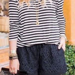 CAbi Lena Lace Short 5245 Black Pockets Lined - M Photo 0