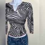 vintage 90s black and white psychedelic swirl top Photo 1