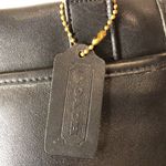 Coach Vintage Black Leather Side Pack Brass Turn Lock Shoulder Bag USA 9979 Photo 5