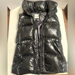 $350 SAM. Freedom Vest Goose Down Insulated Water Photo 4