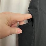 Laundry by Shelli Segal  Black High-Waisted 7/8 Pocket Leggings Size Large Photo 3