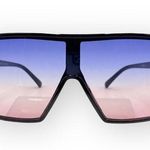 new Oversize Retro Flat Top Translucent Sunglasses ☀︎︎ Black / Blue Pink Lens Photo 0