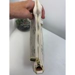 Cute NWOTs Women’s Purse White Photo 3