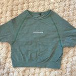 Alphalete  Crop Photo 0