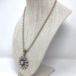 Sterling Silver Daisy pendant necklace, 34.8g Photo 2