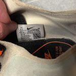 Nike " Air Max Infinity womens size 8.5 good condition Photo 2