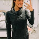 Lululemon Turtlneck  Photo 0