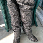 International concepts  Boots Photo 0