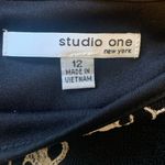 Studio One  Dress 12 Black Off White Shift Lace Embroidered Lined Poet Sleeves Photo 1