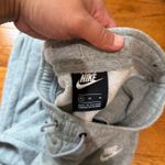 Nike joggers Photo 2