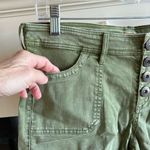 True Craft Army Olive Green Shorts Womens 15  New Photo 7