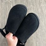 UGG Goldenstar Black Clogs Photo 7