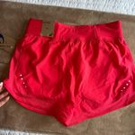 ASICS  Shorts Photo 2