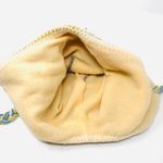 Pompom knit hat Photo 5